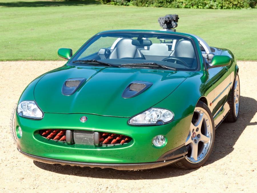  Jaguar XKR Convertible 007 Die Another Day 2002 года  (фото 3 из 3)